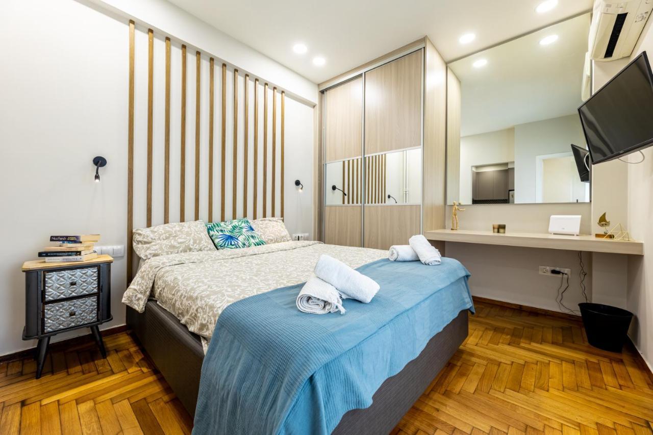 Cozy Lux Studio At Attiki Metro Apartment Athens Exterior photo